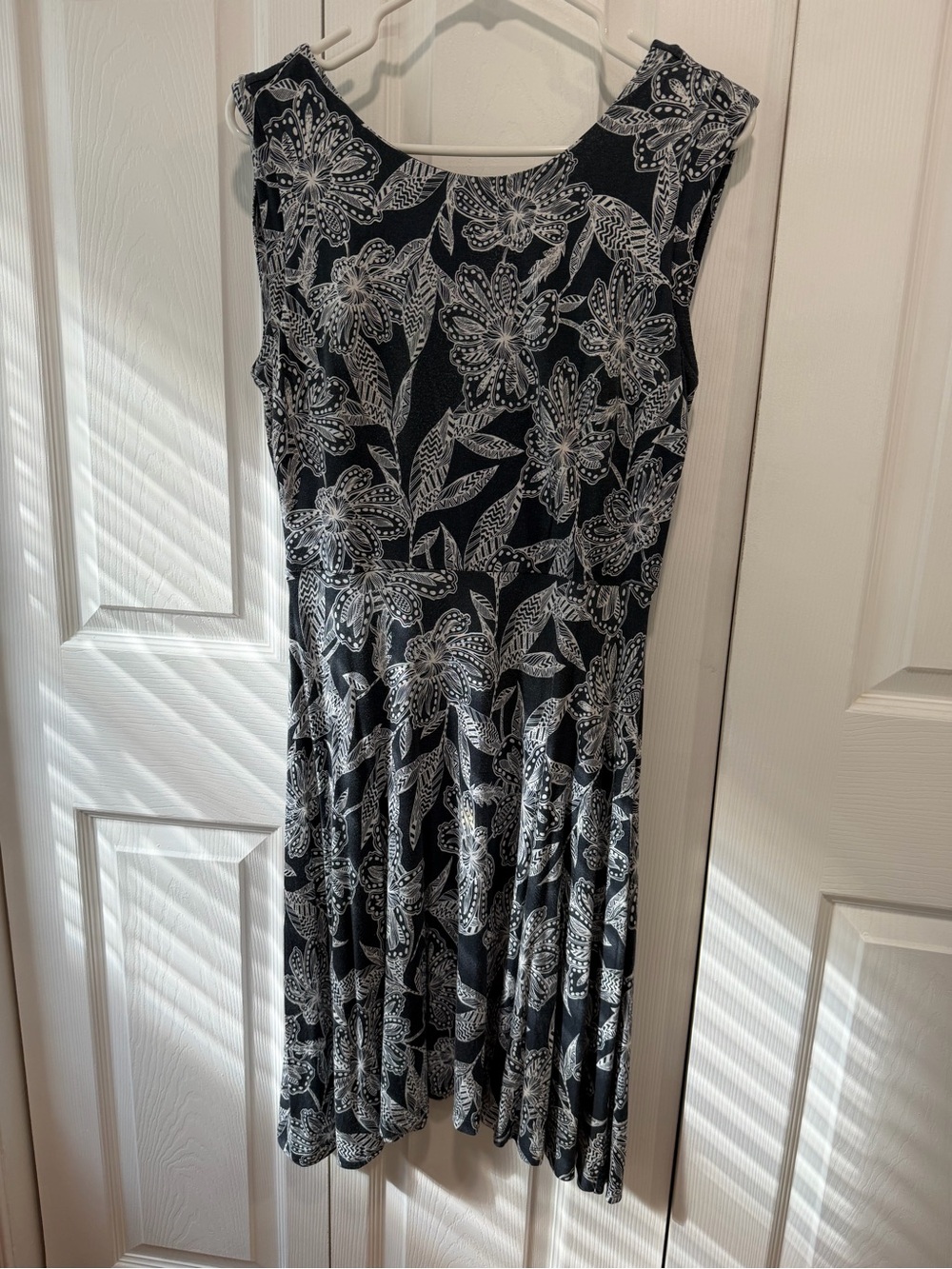 LOFT Black & White Floral Fit-and-Flare Dress